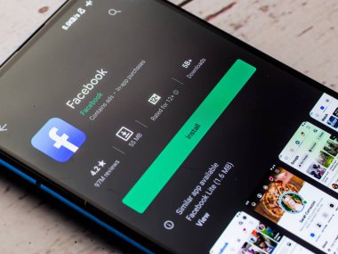Assam, Hindistan - 09 Haziran 2020: Facebook en büyük sosyal medya platformu.