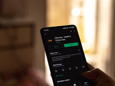 Assam, Hindistan - 1 Temmuz 2020: Fitternity a health and fitness app.