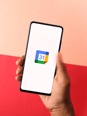 Assam, Hindistan - 31 Ocak 2021: Telefon ekranı görüntüsünde Google Takvim logosu.