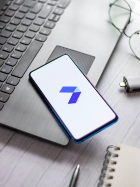 Assam, Hindistan - 31 Ocak 2021: Telefon ekranı görüntüsünde Google Ölçüm logosu.