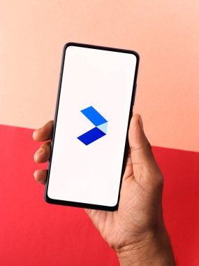 Assam, Hindistan - 31 Ocak 2021: Telefon ekranı görüntüsünde Google Ölçüm logosu.