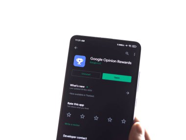 Assam, Hindistan - 31 Ocak 2021: Telefon ekranı görüntüsünde Google Ödül logosu.
