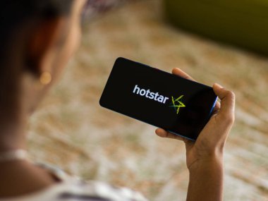 Hotstar mobil uygulama logosu. Stoklar için çekilen bir video yayın servisi. Pazar, 20 Nisan 2020, Assam, Hindistan.