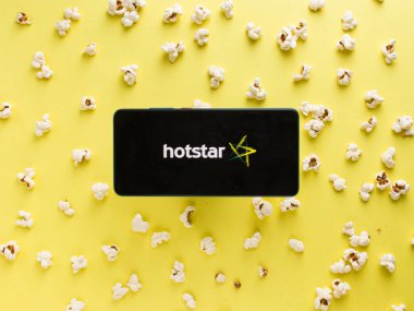 Hotstar mobil uygulama logosu. Stoklar için çekilen bir video yayın servisi. Pazar, 20 Nisan 2020, Assam, Hindistan.