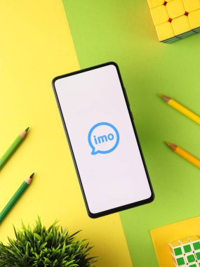 Assam, Hindistan - 5 Temmuz 2020: Ücretsiz bir video görüşmesi ve sohbet uygulaması.