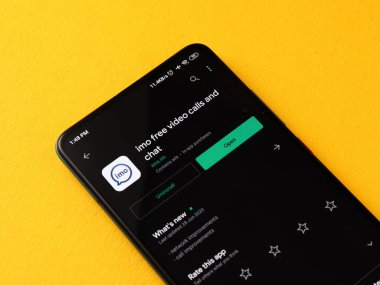 Assam, Hindistan - 5 Temmuz 2020: Ücretsiz bir video görüşmesi ve sohbet uygulaması.