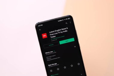 Assam, Hindistan - 29 Kasım 2020: Bugün Hindistan telefon ekranı görüntüsü logosu.