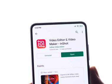 Assam, Hindistan - 10 Nisan 2021: Telefon ekranı görüntüsünde Inshot logosu.