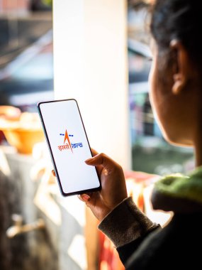 Assam, Hindistan - 20 Aralık 2020: Hindistan Uzay Araştırma Örgütü (ISRO) logosu.