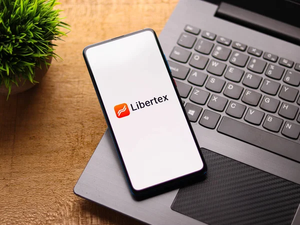 Assam India Februari 2021 Libertex Logotyp Telefonens Bildskärm — Stockfoto