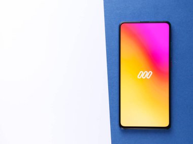 Assam, Hindistan - 22 Ağustos 2020: MOJO uygulaması bir Instagram hikayesi.