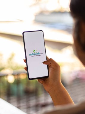 Assam, Hindistan - 14 Temmuz 2020: Hindistan 'ın güvenilir online eczane uygulaması.