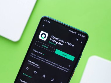 Assam, Hindistan - 28 Temmuz 2020: Olimp Ticaret Yatırım ve Ticaret Platformu.