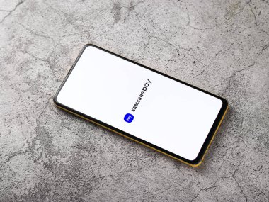 Assam, Hindistan - 12 Eylül 2020: Samsung ankesörlü telefon ekranı görüntüsü.