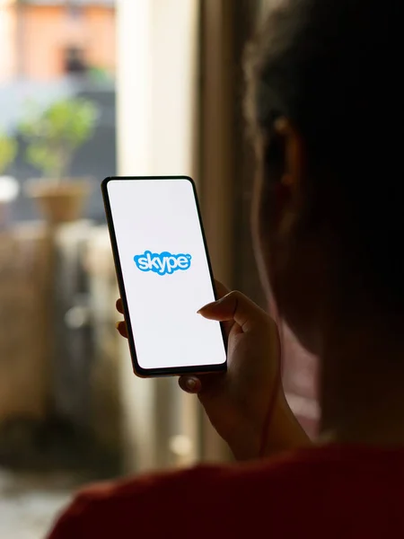 West Bangal India November 2021 Skype Logo Afbeelding Telefoonscherm — Stockfoto