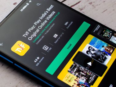 Assam, Hindistan - 15 Haziran 2020: Hindistan 'ın en iyi orjinal çevrimiçi videolarını izlemek için TVF Play.