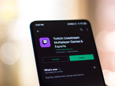 Assam, Hindistan - 28 Temmuz 2020: Canlı yayın servisi.