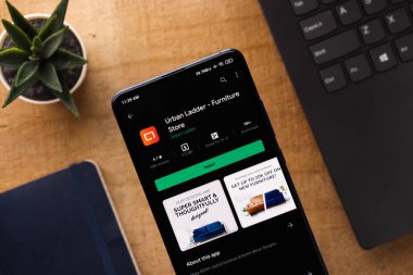 Assam, Hindistan - 15 Ocak 2020: Telefon ekranı görüntüsünde şehir merdiveni logosu.