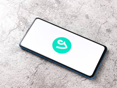 Assam, Hindistan - 22 Ağustos 2020: Telefon ekranı görüntüsünde Vine logosu.