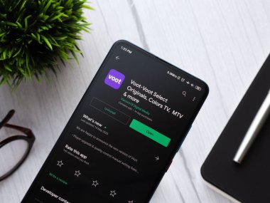 Voot mobil uygulama logosu. Stoklar için çekilen bir video yayın servisi. Pazar, 20 Nisan 2020, Assam, Hindistan.