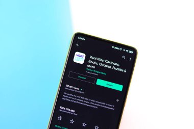 Assam, Hindistan - 29 Ekim 2020: Telefon ekranındaki çocuk logosu.
