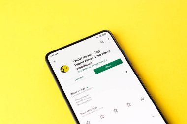 Assam, Hindistan - 10 Nisan 2021 Telefon ekranında WION uygulama logosu.