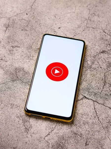 Assam Indien Oktober 2020 Youtube Music Logo Auf Dem Handybildschirm — Stockfoto