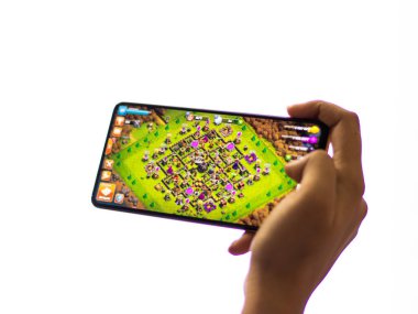 Assam, Hindistan - 23 Mayıs 2020: Online bir oyun klanlar çatışması.