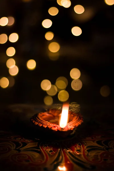 Clay Diya Lampada Con Rangoli Stock Immagine — Foto Stock