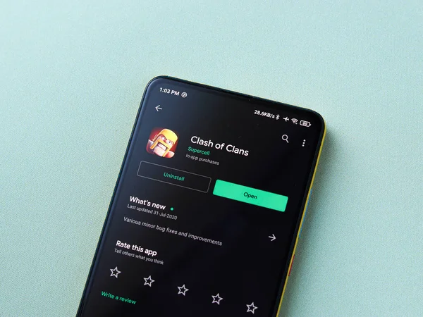 Assam, Hindistan - 23 Mayıs 2020: Online bir oyun klanlar çatışması.