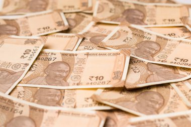 Assam, Hindistan - 30 Mart 2021: Hintli yeni 10 Rupi hisse senedi imajı.