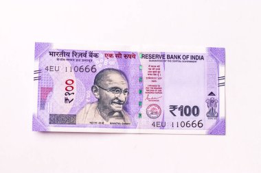 Assam, Hindistan - 30 Mart 2021: Hindistan 100 Rupi hisse senedi.