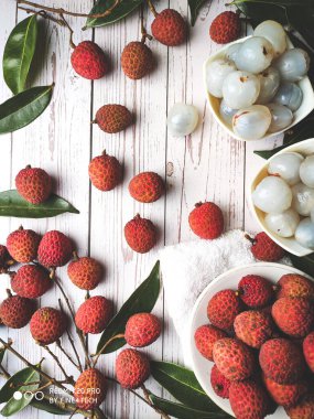 taze litchi izole edilmiş stok görüntüleri.