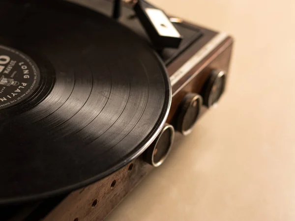 Vintage Drewniany Gramofon Obraz Akcji — Zdjęcie stockowe