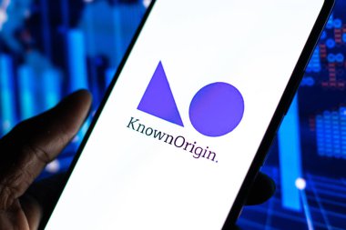 Batı Bangal, Hindistan - 28 Eylül 2021: Telefon ekranı görüntüsünde bilinen başlangıç logosu.