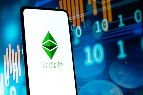 West Bangal Indien Februari 2022 Ethereum Classic Logo Telefonens Bildskärm — Stockfoto