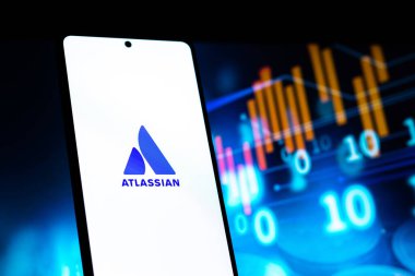 Batı Bangal, Hindistan - 20 Nisan 2022: Telefon ekranında Atlassian logosu.