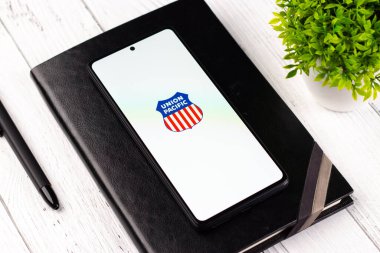 West Bangal, India - April 20, 2022 : Union Pacific Railroad on phone screen stock image.