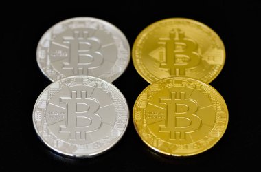 5 Eylül 2021. İzmir, hindi. Sanal para fotoğrafları. Haber amaçlı bir fotoğraf.