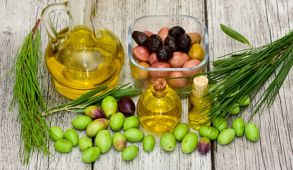 photos of fresh olives and olive oil.