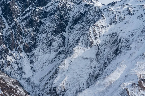 Cerca Montañas Cubiertas Nieve Naturaleza Montañas Textura —  Fotos de Stock