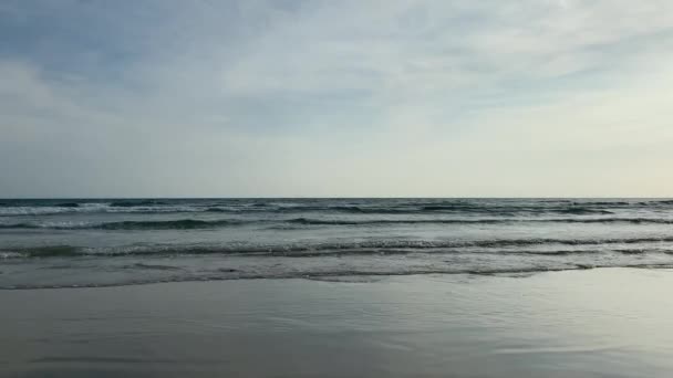 Landschaften Blick Auf Strand Meer Sand Und Himmel Sommer Tag — Stockvideo