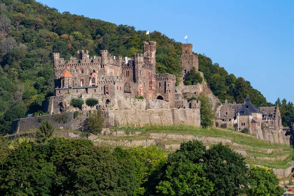 Castelo Reichenstein Meio Rio Reno Perto Trechtingshausen Alemanha — Fotografia de Stock