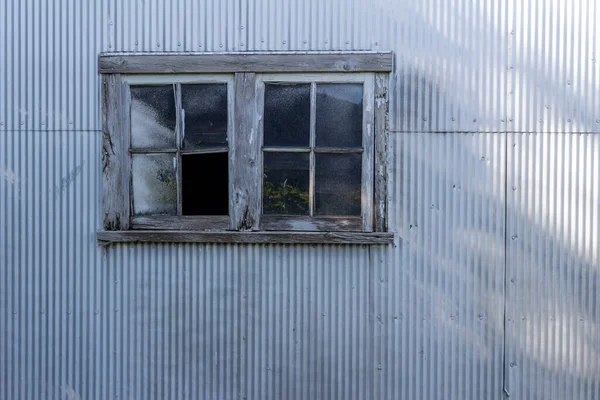 Abstract Texture Background Rustic Old Wood Framed Glass Window Corrugated — Stock Photo, Image