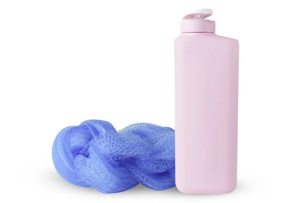 带淋浴液的塑料瓶和独立的白色背景的淋浴海绵 — 图库照片