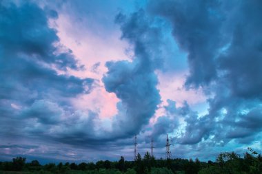 gökyüzündeki bulutlar