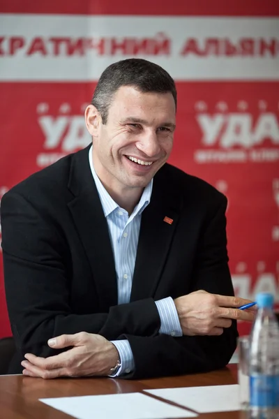 Ουκρανική μπόξερ vitali klitschko στη συνέντευξη τύπου — Φωτογραφία Αρχείου