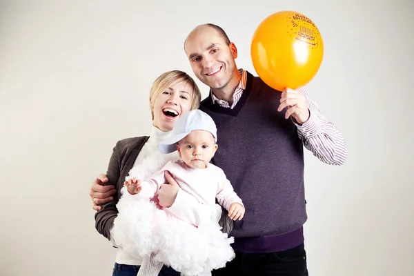 Glückliche Familie — Stockfoto