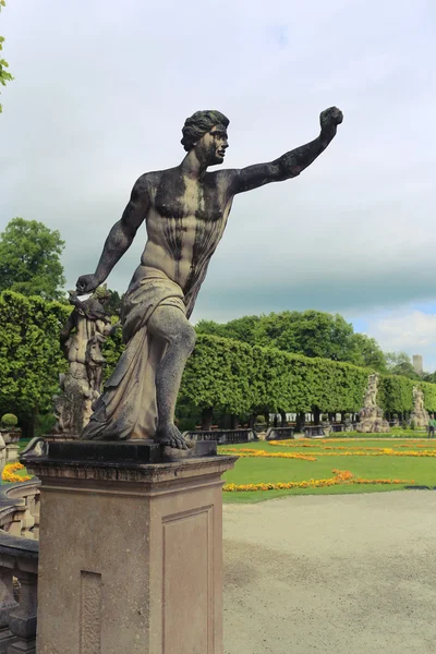 Üzerinde sokak Avrupa heykel — Stok fotoğraf
