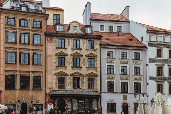 Varsovia Polonia Octubre 2015 Coloridos Edificios Plaza Del Mercado Ciudad — Foto de Stock